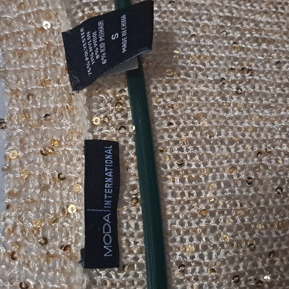 Moda International Gold Sequin Sweater Dress Sz Small PTP: 18" - 25.5" L 32.5 - Picture 3 of 5